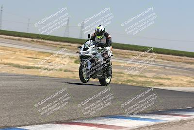 media/Aug-04-2024-TrackDaz (Sun) [[e1ff0814b6]]/Group B/1220pm (Wheelie Bump)/